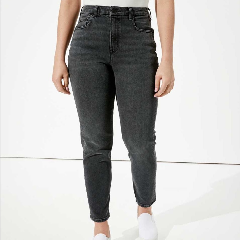 American Eagle Stretch Curvy Mom Jean - Size 10 (long)